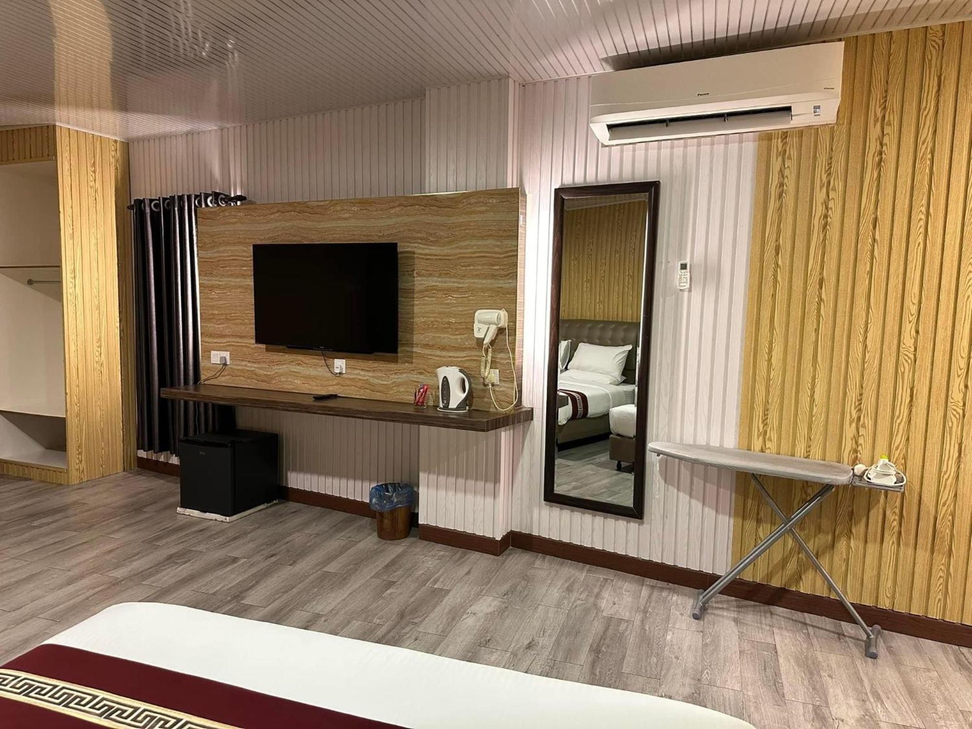 Ss Hotel 세렘반 외부 사진