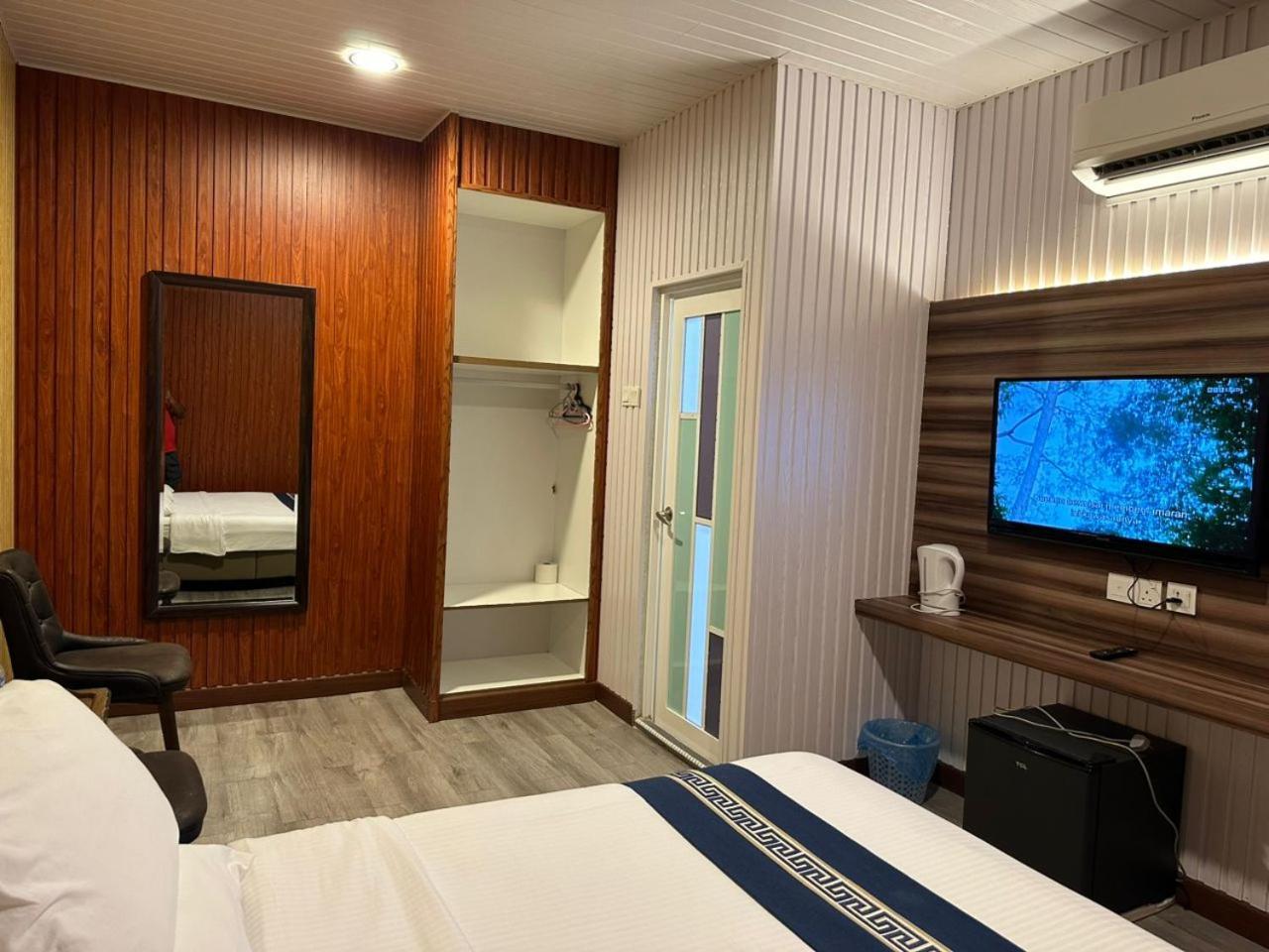 Ss Hotel 세렘반 외부 사진