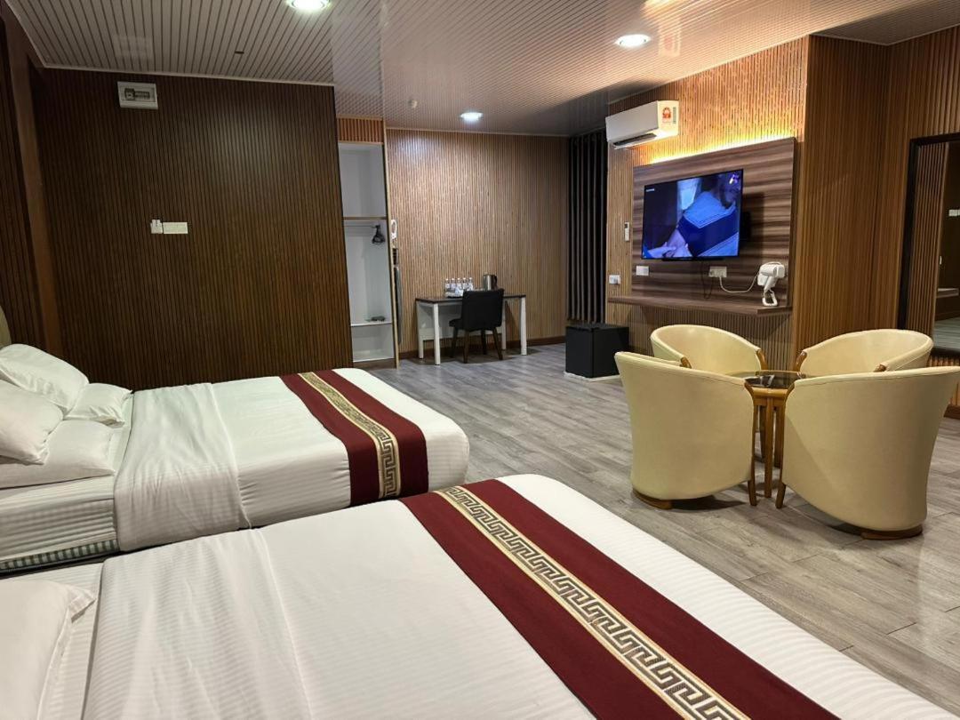 Ss Hotel 세렘반 외부 사진
